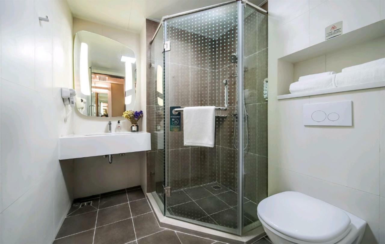 Ibis Hotel Эмэйшань Экстерьер фото